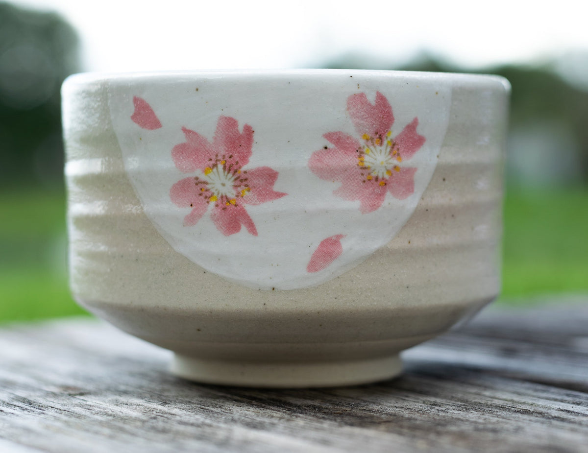 Beige Flowers Matcha Set